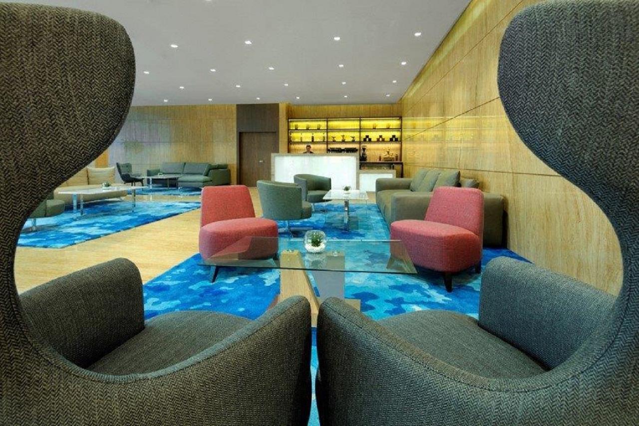Radisson Blu Hotel Apartment Dubai Silicon Oasis Экстерьер фото