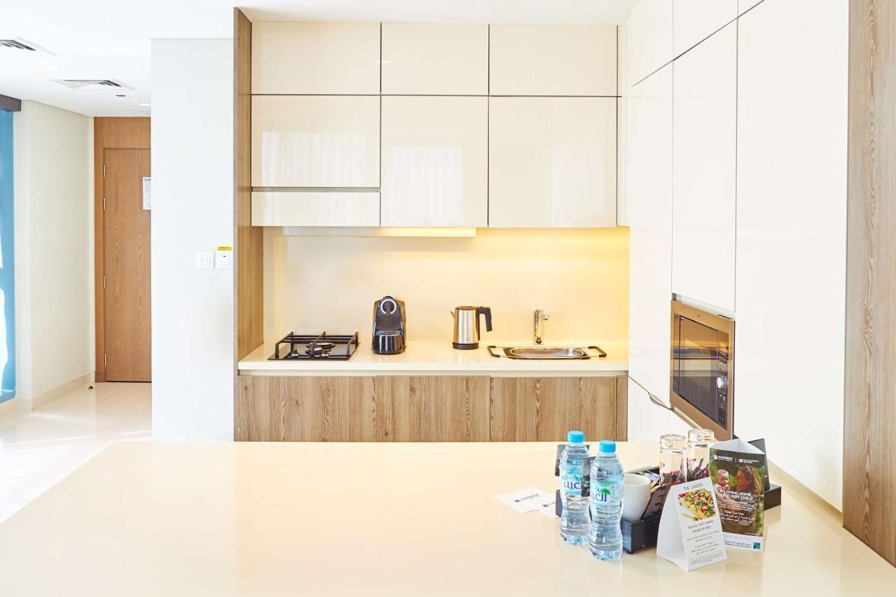 Radisson Blu Hotel Apartment Dubai Silicon Oasis Экстерьер фото