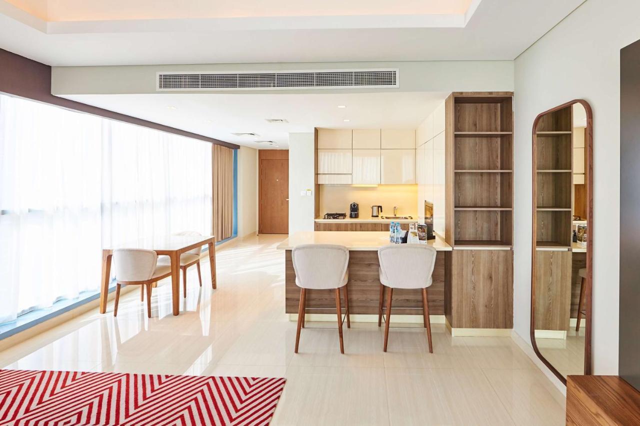 Radisson Blu Hotel Apartment Dubai Silicon Oasis Экстерьер фото